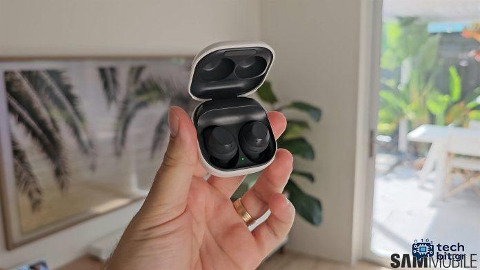 Ο πυρήνας του Samsung Galaxy Buds έχει μεγαλύτερες μπαταρίες από τους Galaxy Buds Fe