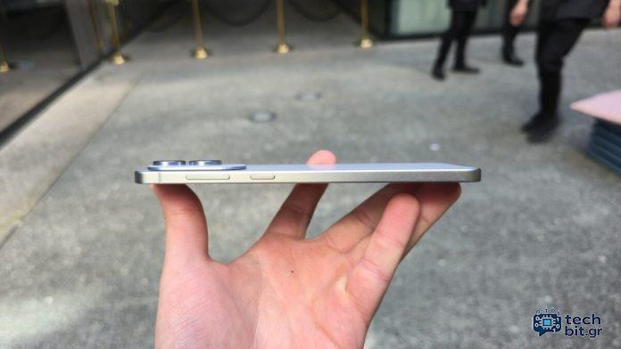 Honor Dunks στο λεπτό πλαίσιο του Galaxy S25 Edge με το Magic V3 Foldable