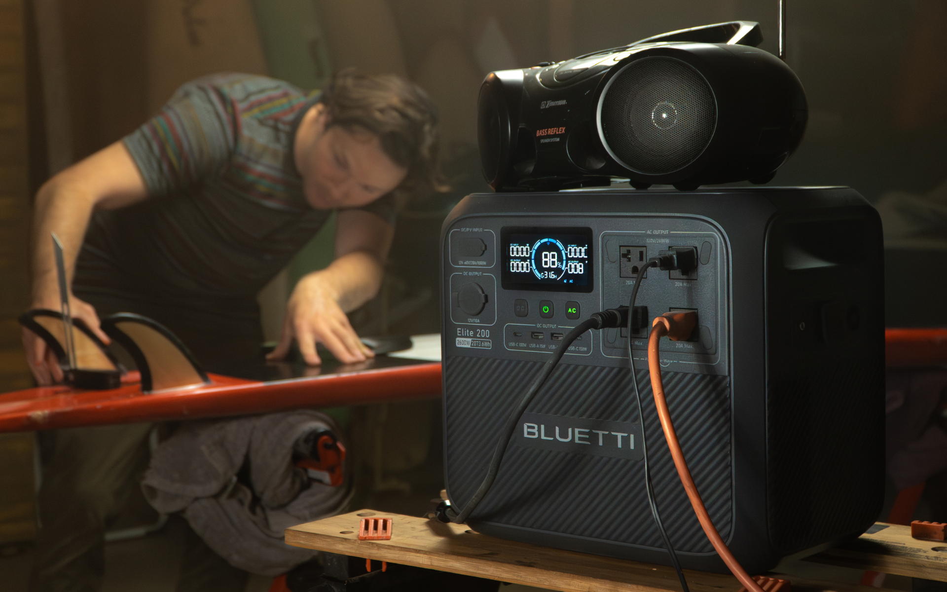 Bluetti Elite 200 V2 