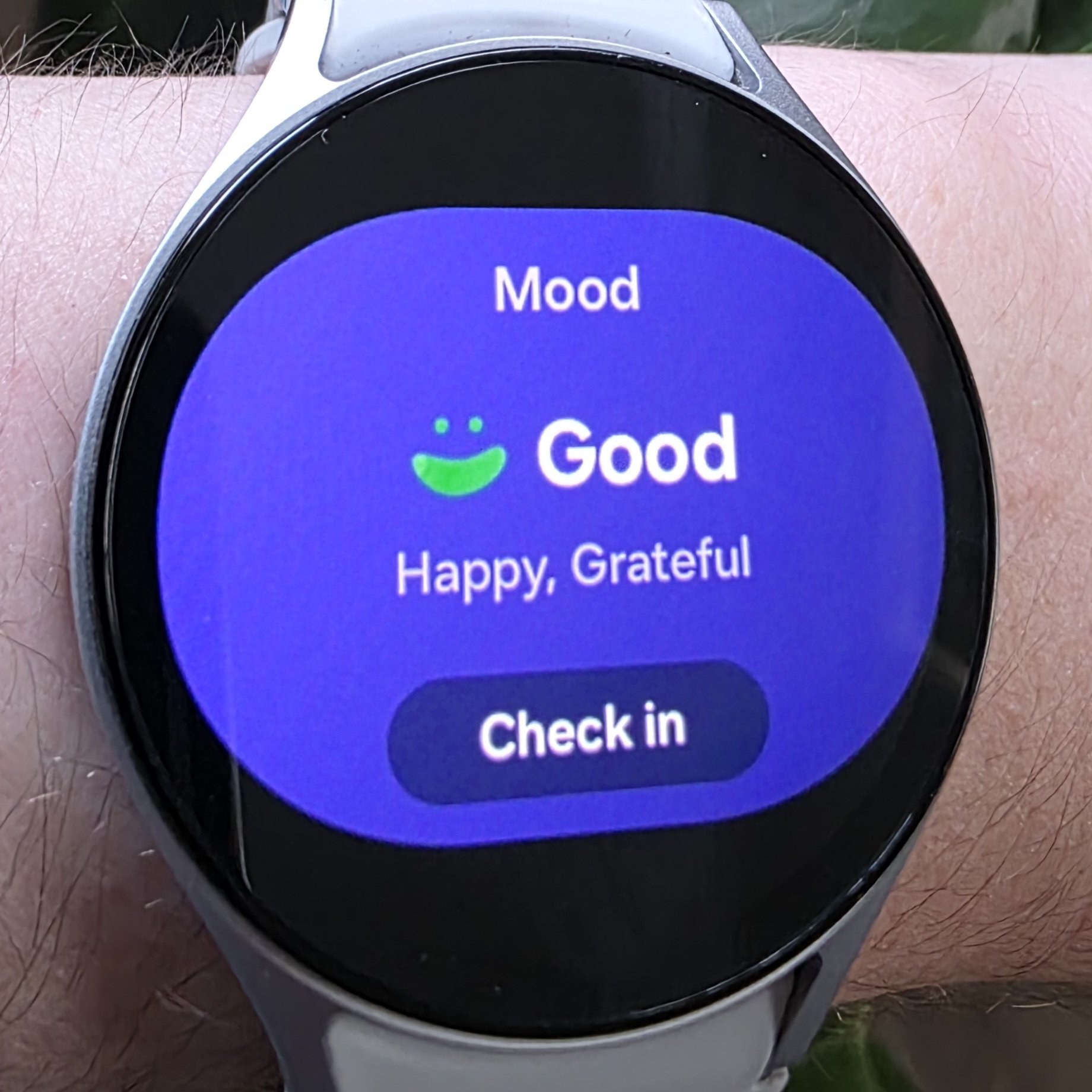 ένα-UI-8-Watch Tile-2