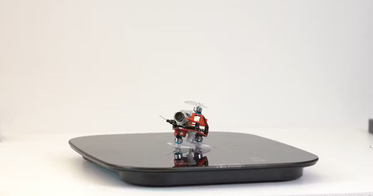 Το mini drone που αψηφά τη βαρύτητα