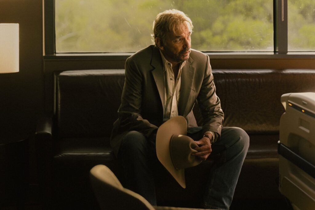 COSMOTE TV Landman 1