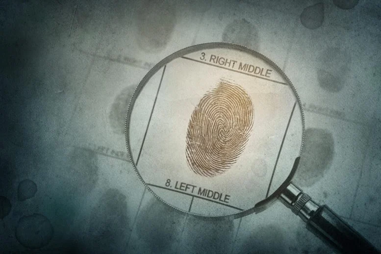 «Ιερό Δισκοπότηρο»: Νέα δοκιμή ανακτά δακτυλικά αποτυπώματα από θήκη πυρομαχικών