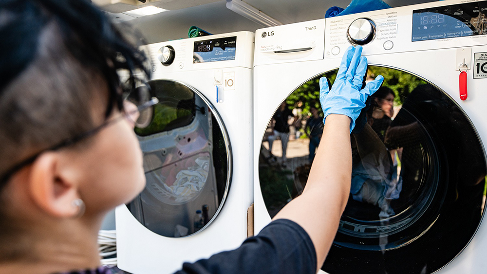 Η LG στηρίζει το έργο της Ithaca με αφορμή την Παγκόσμια Ημέρα Αστεγίας — InfoCom