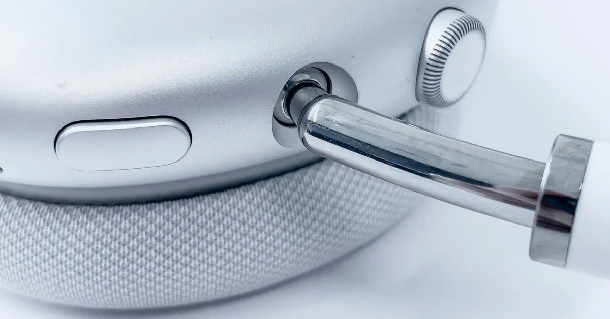 AirPods Max τρία πορτοκαλί φώτα θανάτου – δοκιμάστε να τα παγώσετε