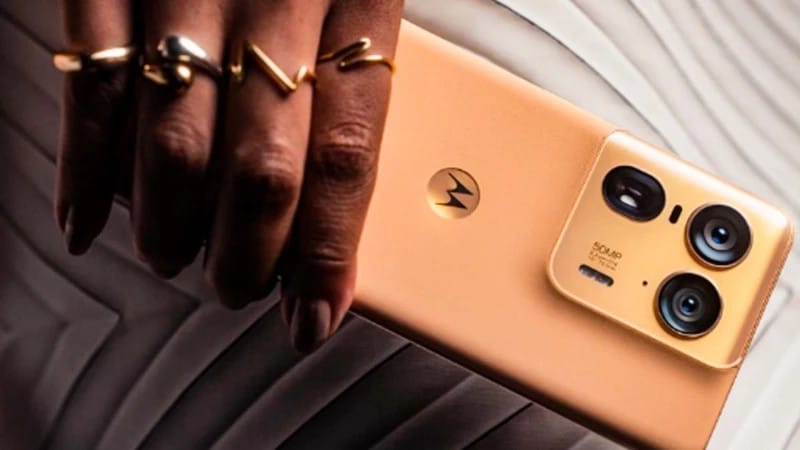 Το Motorola Edge 50 Ultra αναβαθμίζεται σε Android 16