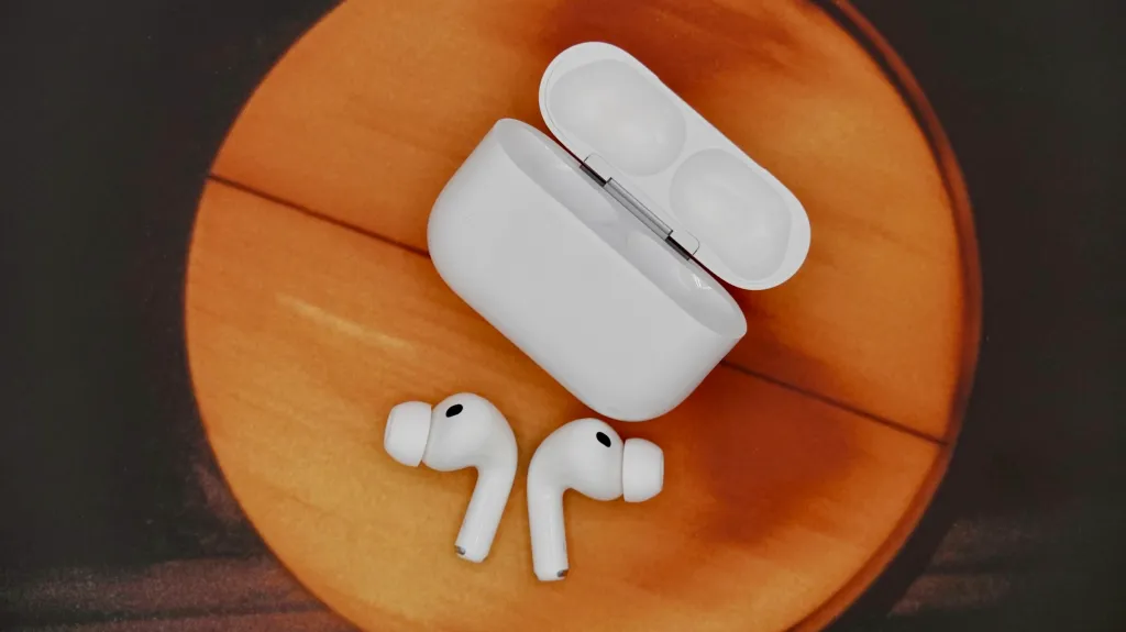 Προσφορές Black Friday σε AirPods Pro 3, AirPods 4 και άλλα