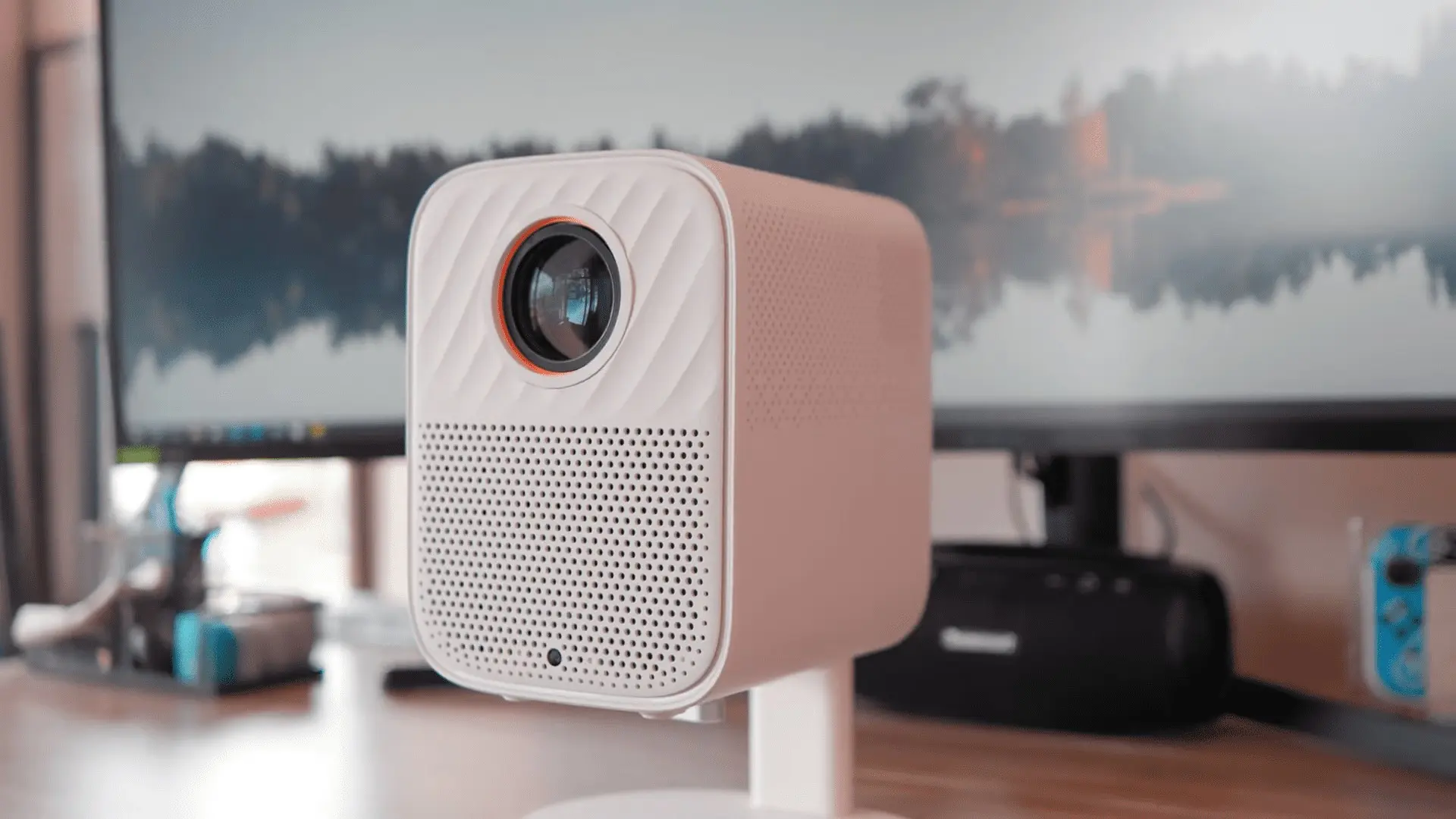 Lenovo 100S: Ο προβολέας που όλοι θέλουν και δεν θα βρεις πουθενά!