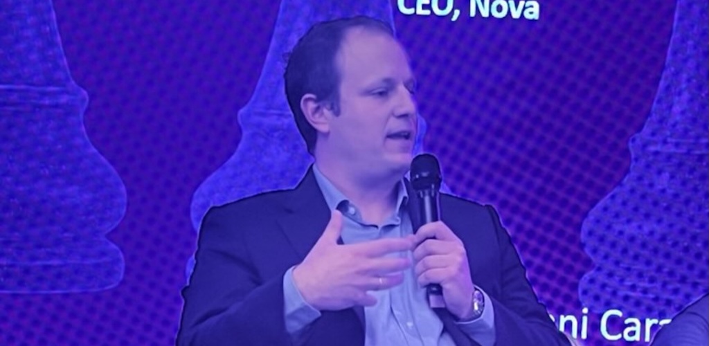 Ανατρεπτικές Αποκαλύψεις από τον CEO της Nova, Γιώργο Λάμπρου στο Infocom World: Πώς η Καινοτομία και ο Πελάτης Αλλάζουν τα Δεδομένα!