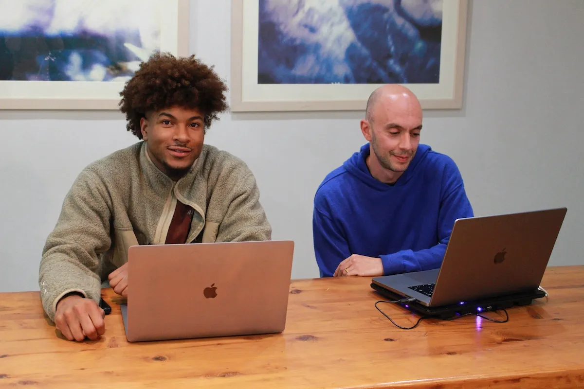 Ο παίκτης των Knicks, Miles McBride, λανσάρει μια εφαρμογή φιλίας για κοινή χρήση τοποθεσίας για να ανταγωνιστεί το Snap Map