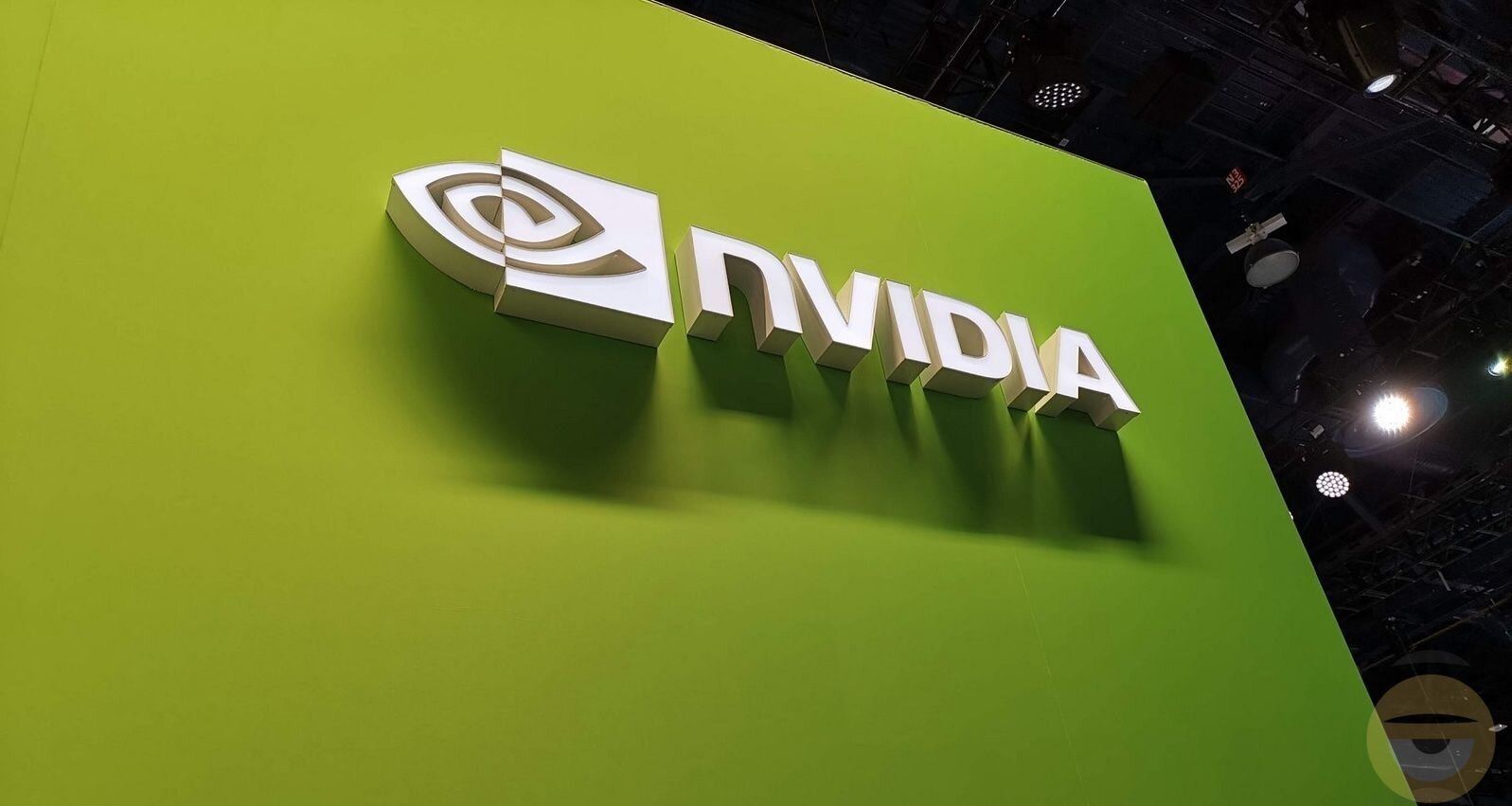 Η Nvidia τρελαίνει τον κόσμο με έσοδα-ρεκόρ: Πουλάει ΚΑΘΕ τσιπ τεχνητής νοημοσύνης που φτιάχνει!