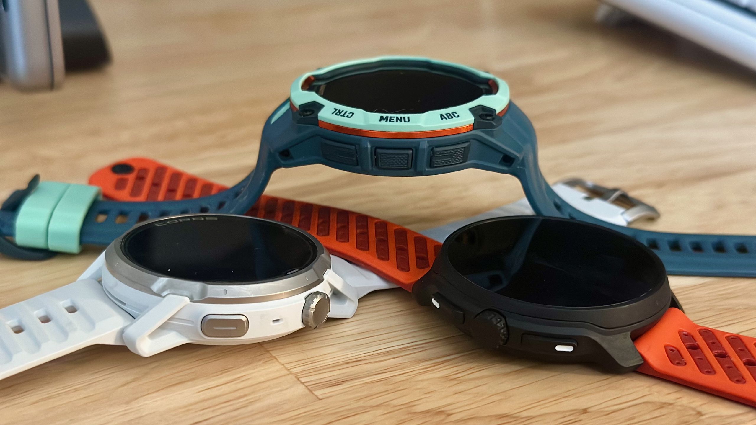 Η δουλειά της Garmin σε ένα στέμμα φαίνεται αναπόφευκτη, αλλά είναι βέβαιο ότι θα ενοχλήσει τους μεγαλύτερους θαυμαστές της και υπάρχει μόνο ένας τρόπος που πιστεύω ότι θα μπορούσε να λειτουργήσει