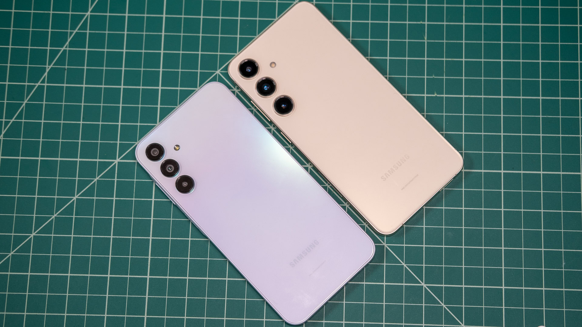 Samsung Galaxy A15 5G και S24 Plus