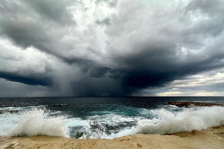 Οι επιστήμονες προειδοποιούν: «Σχεδόν οι μισές παραλίες θα εξαφανιστούν μέχρι το τέλος του αιώνα»