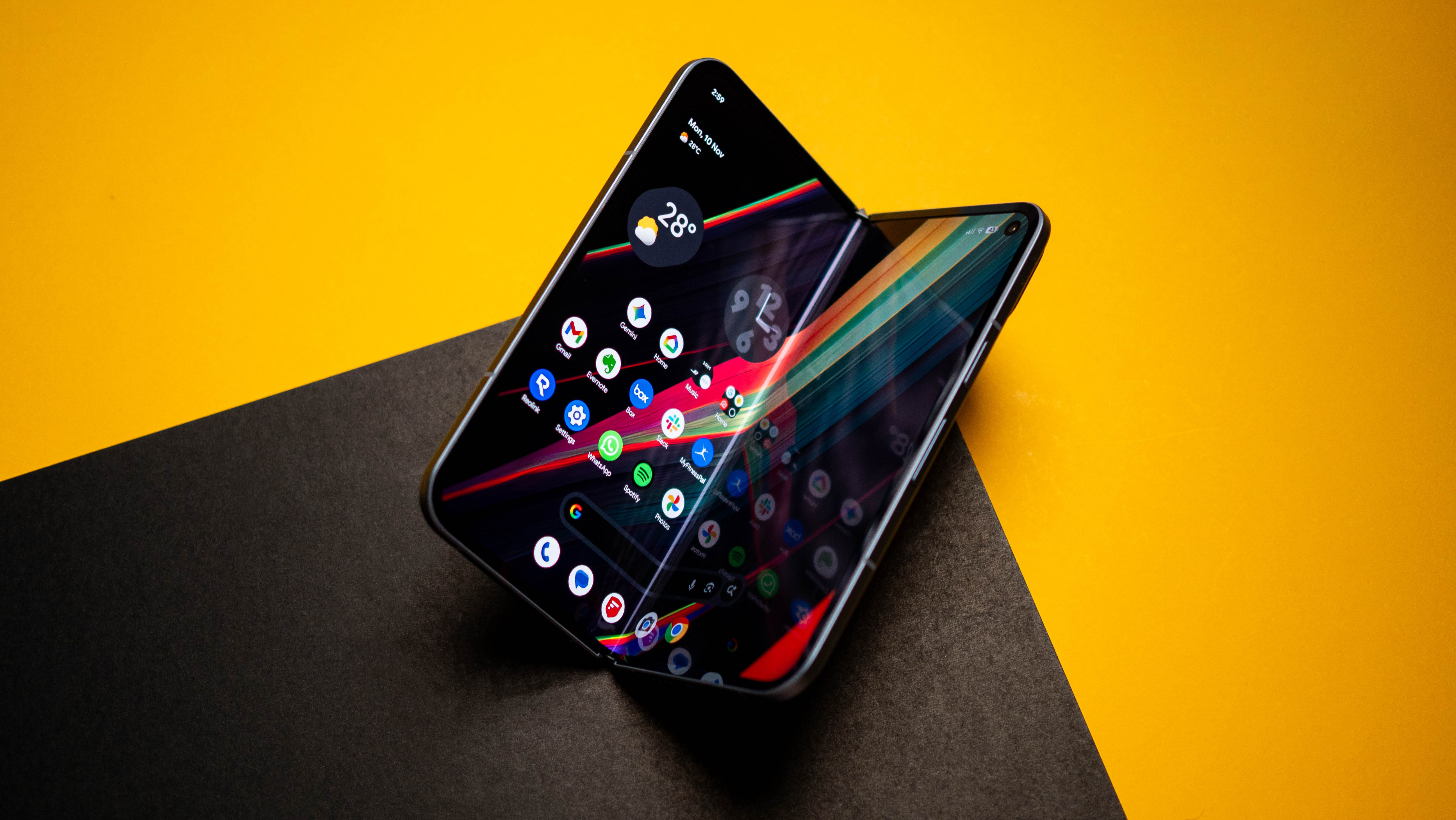 Δοκιμή Pixel 10 Pro Fold στο Android Central