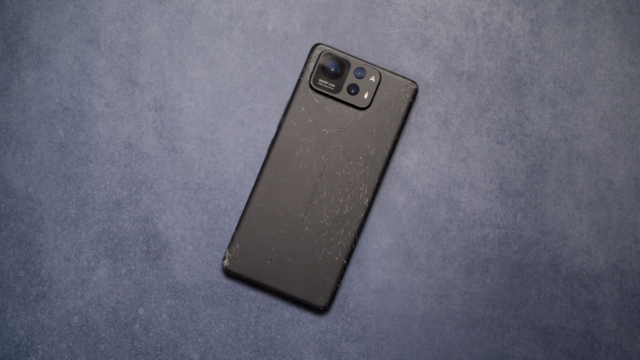 Οι χρήστες Asus ROG Phone 9 και Zenfone 12 Ultra μπορούν τώρα να κάνουν αναβάθμιση σε Android 16