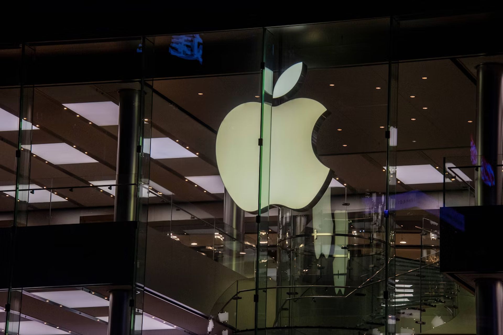 Το σύνολο δεδομένων Pico-Banana-400K της Apple θα μπορούσε να επαναπροσδιορίσει πώς το AI μαθαίνει να επεξεργάζεται εικόνες