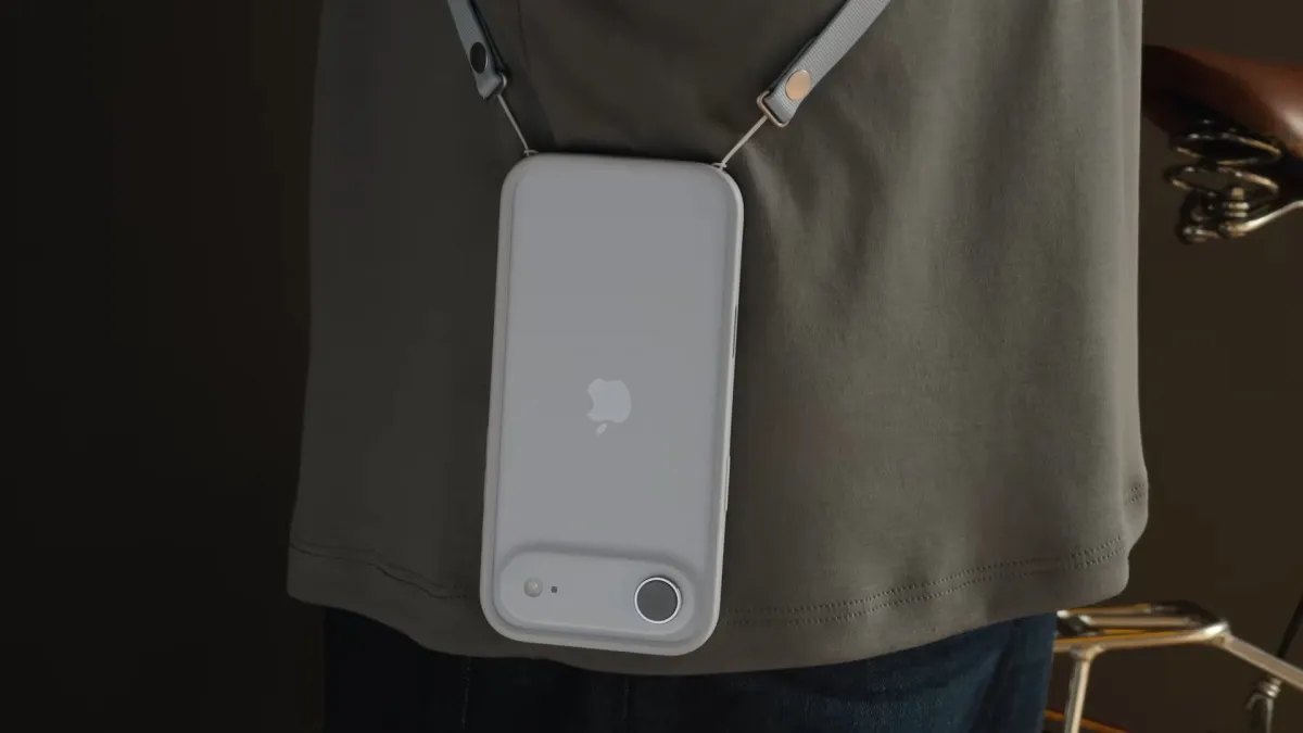 Δοκίμασα το Apple Crossbody Strap. Είναι βολικό, αλλά το τηλέφωνο φαίνεται ανόητο όταν αφαιρείται ο ιμάντας