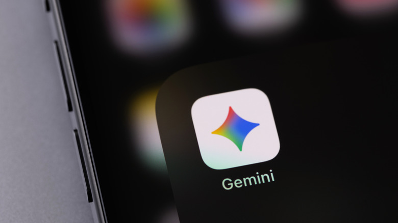 Η εφαρμογή Gemini στο iPhone.