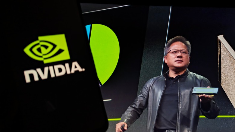 Ο CEO της Nvidia παρουσιάζει μια GPU