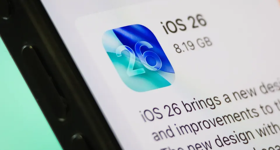 iOS 26.1: Καθυστέρηση & Νέα Background Security για iPhone