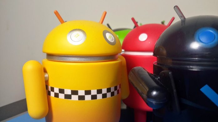 Μια οθόνη χωρίς «τσάκισμα» είναι ακριβώς αυτό που χρειάζονται τα πτυσσόμενα