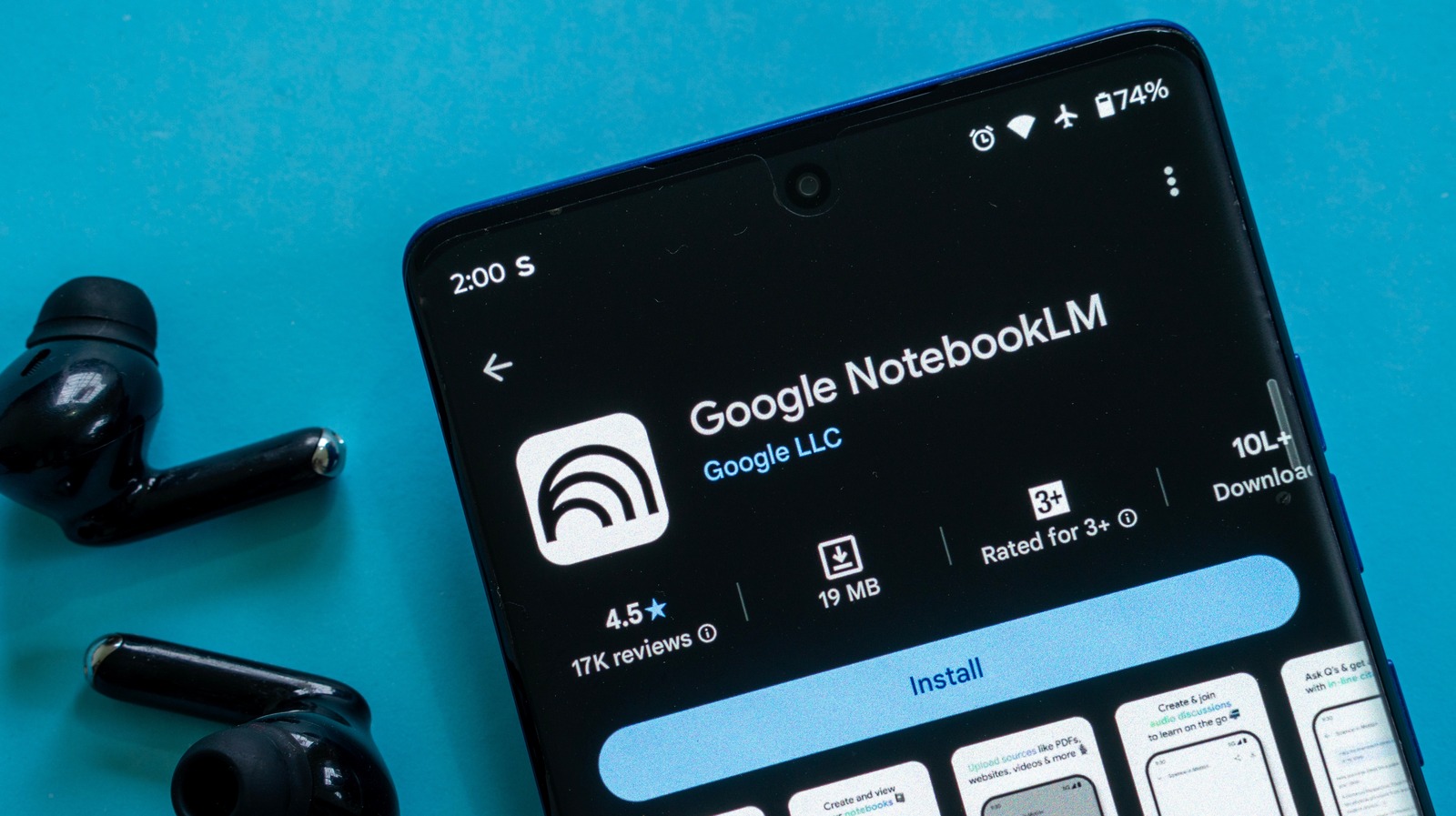 Η εφαρμογή για φορητές συσκευές NotebookLM αποκτά επιτέλους δύο σημαντικά χαρακτηριστικά που θα έπρεπε να είχε από την αρχή