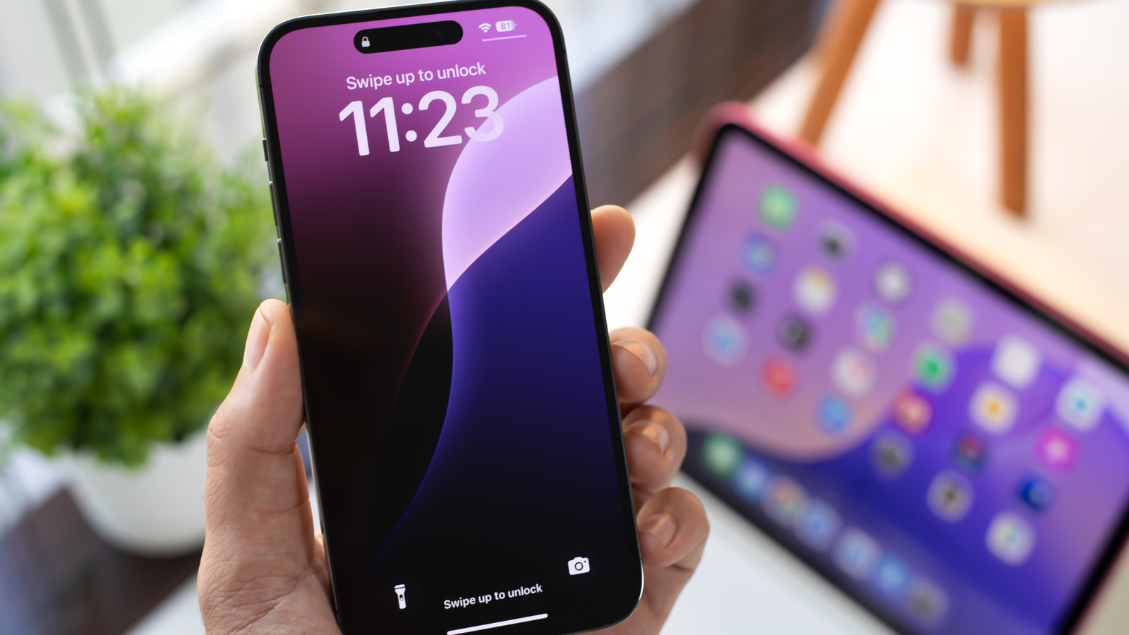 Το Gemini μπορεί τώρα να αντικαταστήσει το Siri στο iPhone, αλλά υπάρχει μια δέσμευση