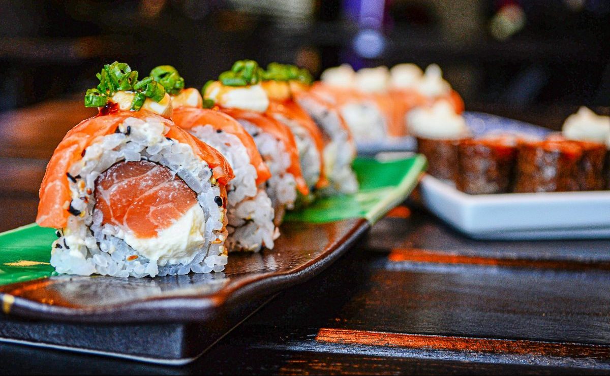 «Σοκ από το παράσιτο Ανισάκις: Δείτε πώς το σούσι μπορεί να σας δηλητηριάσει! – Συμπτώματα και τρόποι μετάδοσης»