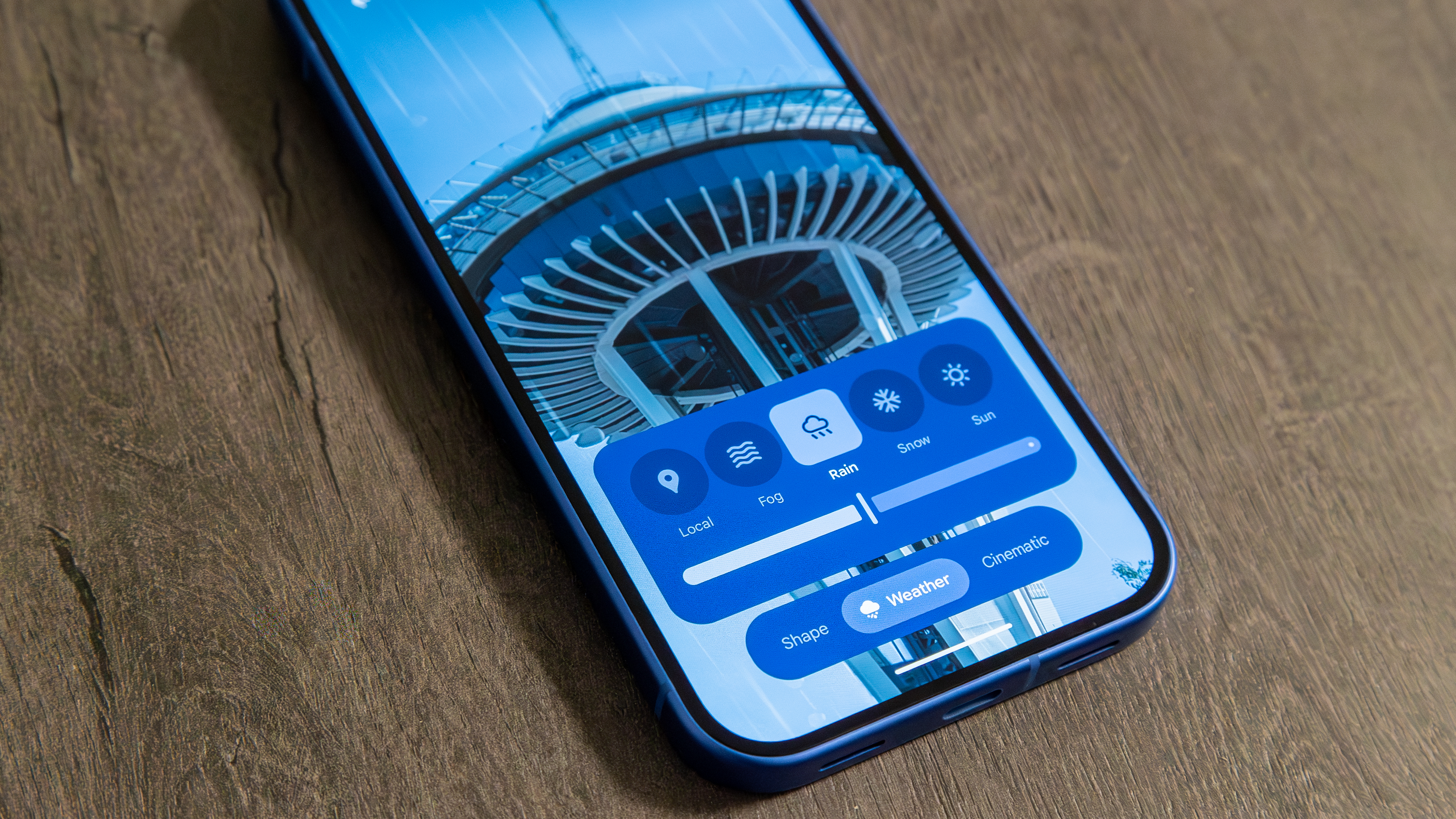 Εφέ ταπετσαρίας στο Pixel 10