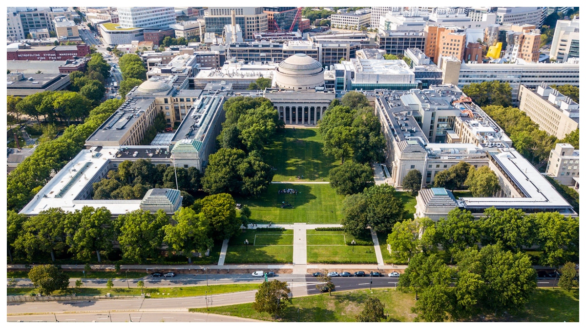 Ανατρεπτική Εξέλιξη: Έλληνες Καθηγητές του ΜΙΤ Δημιουργούν το Πρώτο Εγχειρίδιο Πυρηνικής Ασφάλειας για Πλοία!