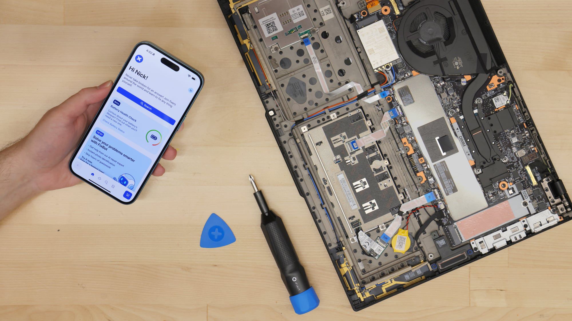 Το iFixit λανσάρει τη δωρεάν εφαρμογή επισκευής iOS με FixBot που υποστηρίζεται από AI