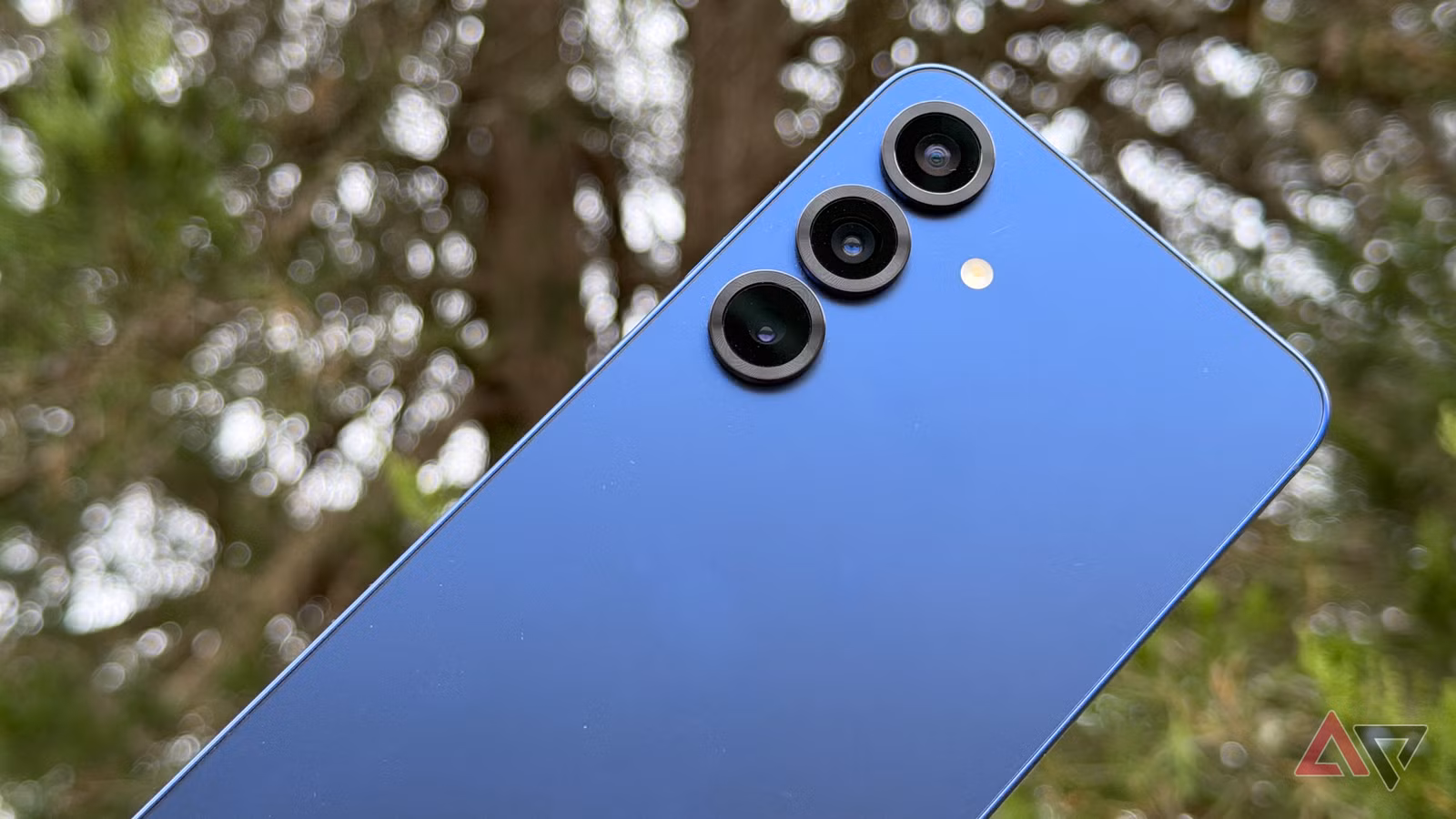 Τα smartphone είναι βαρετά και δεν θα μπορούσα να είμαι πιο χαρούμενος γι ‘αυτό