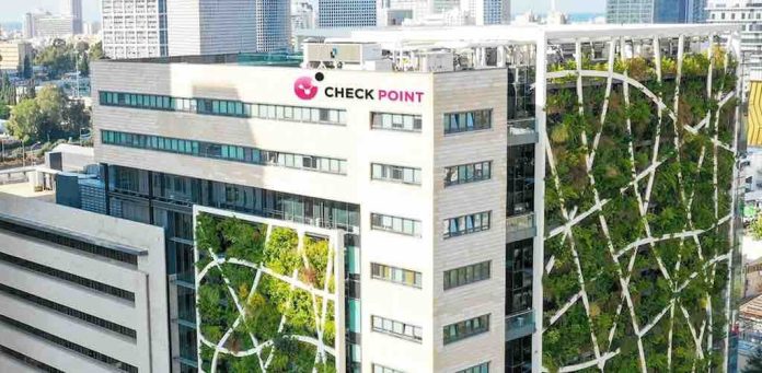 Συναγερμός για την Απάτη “Truman Show”: Κυκλώματα Χρησιμοποιούν AI για να Δημιουργήσουν Ψεύτικες Πραγματικότητες και να Υποκλέψουν Προσωπικά Στοιχεία