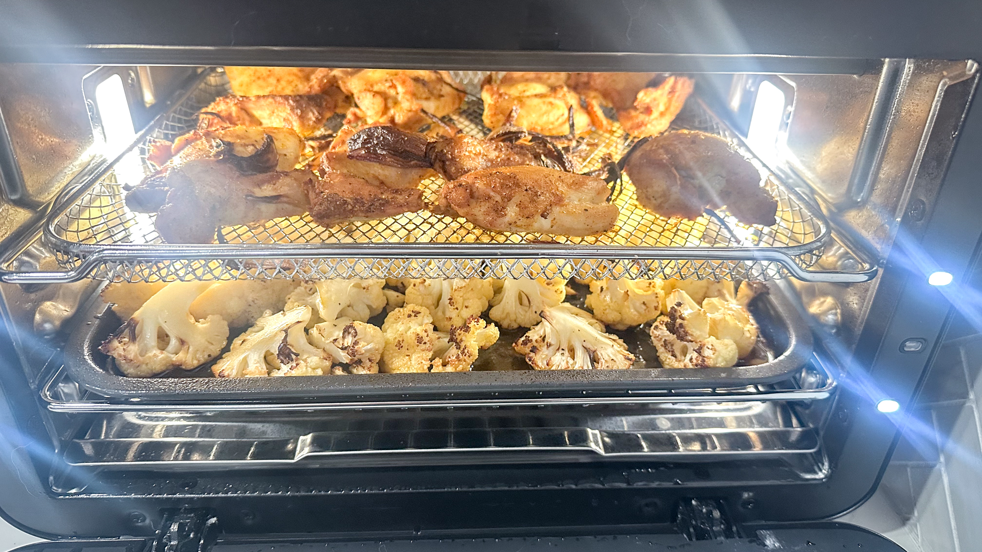 Μίνι Φούρνος CHEF iQ σε πάγκο κουζίνας