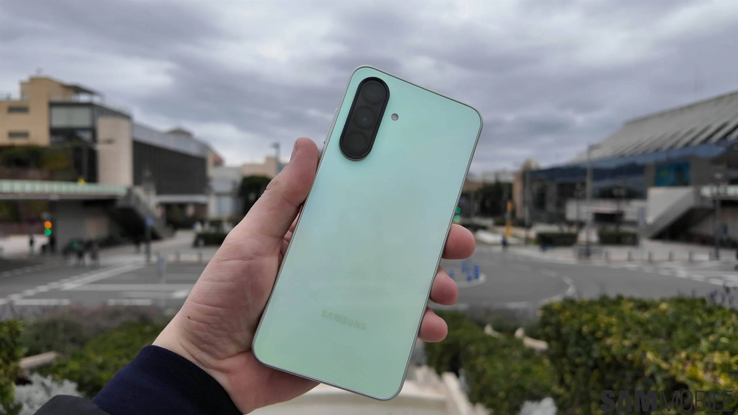 Ποιο είναι το νεότερο τηλέφωνο Samsung; - Νοέμβριος 2025