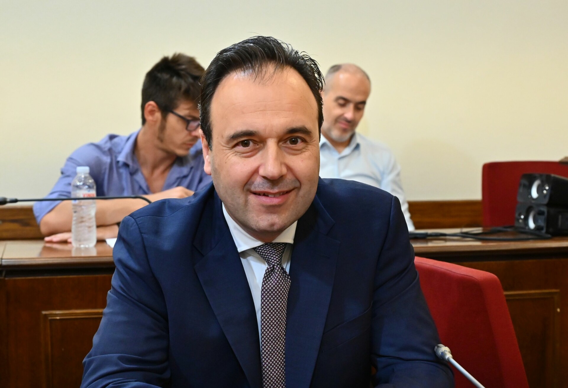 Ανατρεπτική Αλήθεια: Ο Σκοπός Δεν Είναι Να Σ Shockάρουμε, Αλλά Να Αποτρέψουμε τις Παραβάσεις!