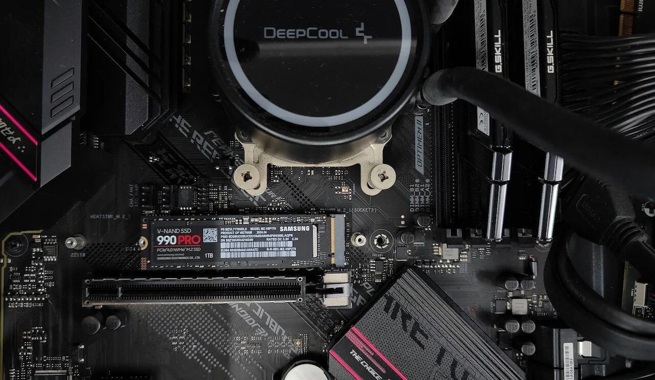 «Ανακαλύψτε τον νέο NVMe driver της Microsoft: Επικές επιδόσεις για Windows 11 που δεν πρέπει να χάσετε!»