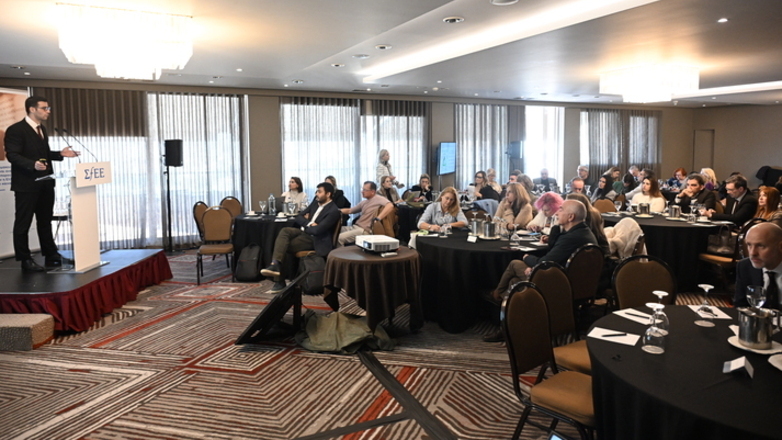 Ανακαλύψτε τον Μοναδικό Οδηγό για τη Μεταρρύθμιση της Φαρμακευτικής Πολιτικής στην Ελλάδα!