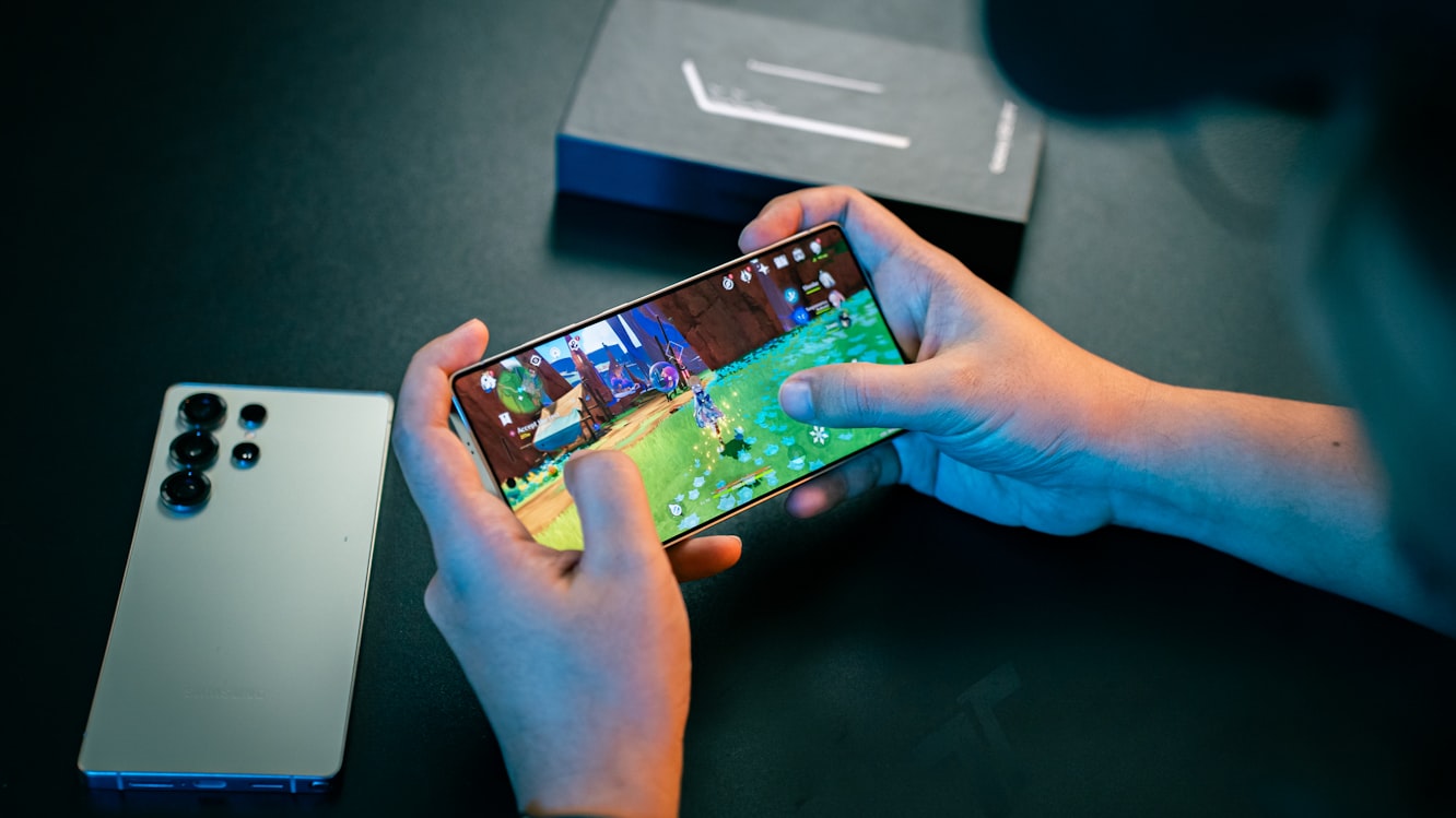 Διαρροή αποκαλύπτει μαγνητική βάση φόρτισης Samsung EP-P2900 25W