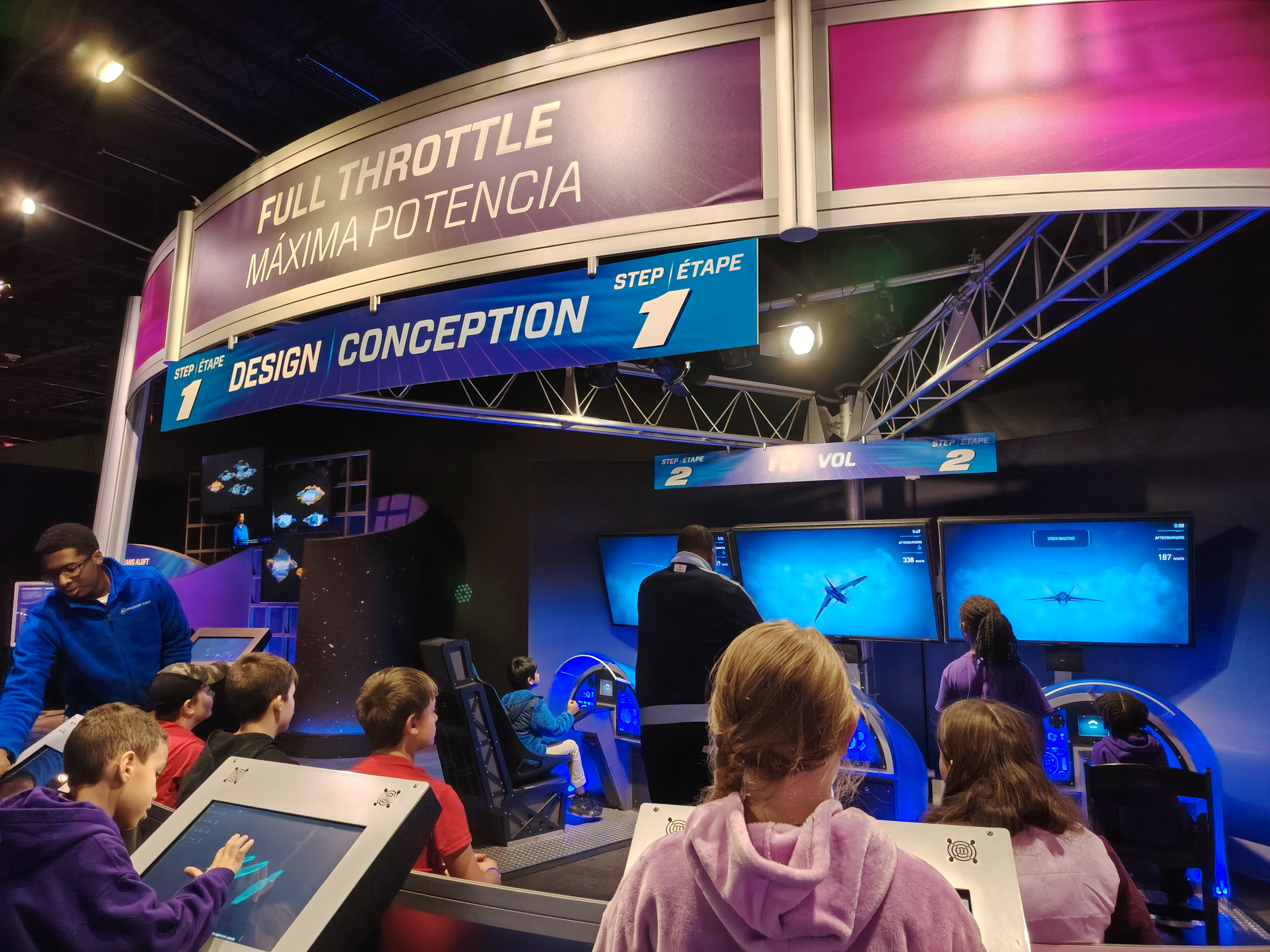 A photo taken from the Honor Magic 8 Lite in low light