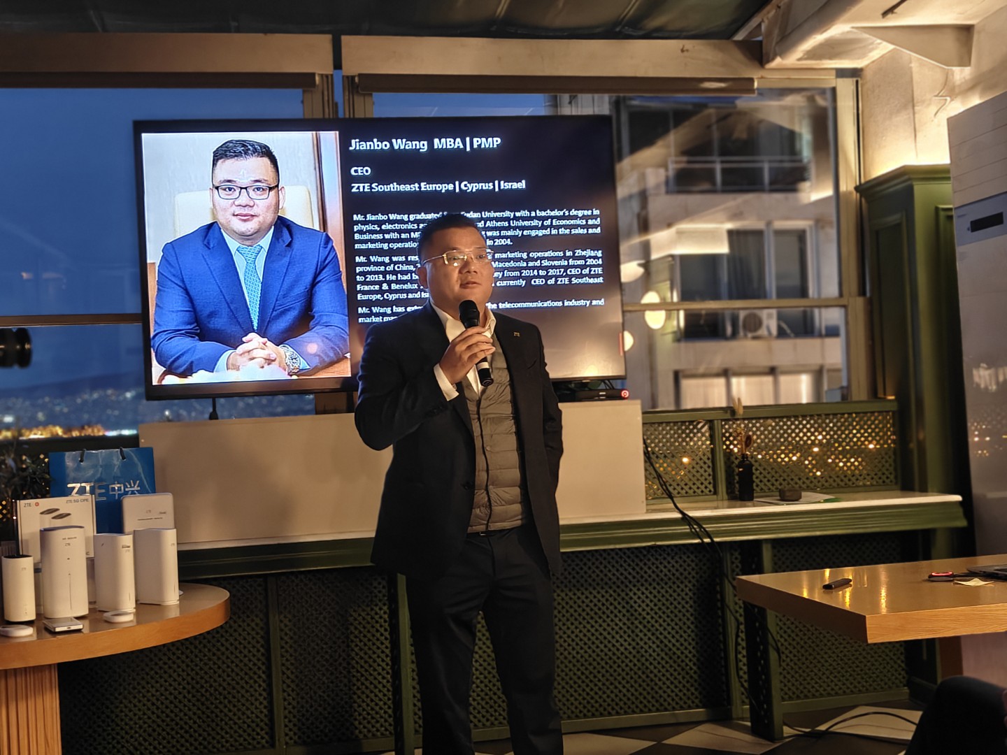 «Η Τεράστια Συνεργασία ΖΤΕ και ΑΜΥ: Ανάπτυξη που Αλλάζει τα Δεδομένα!»