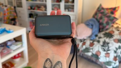 MacRumors 2025 Holiday Gift Guide anker brick charger size