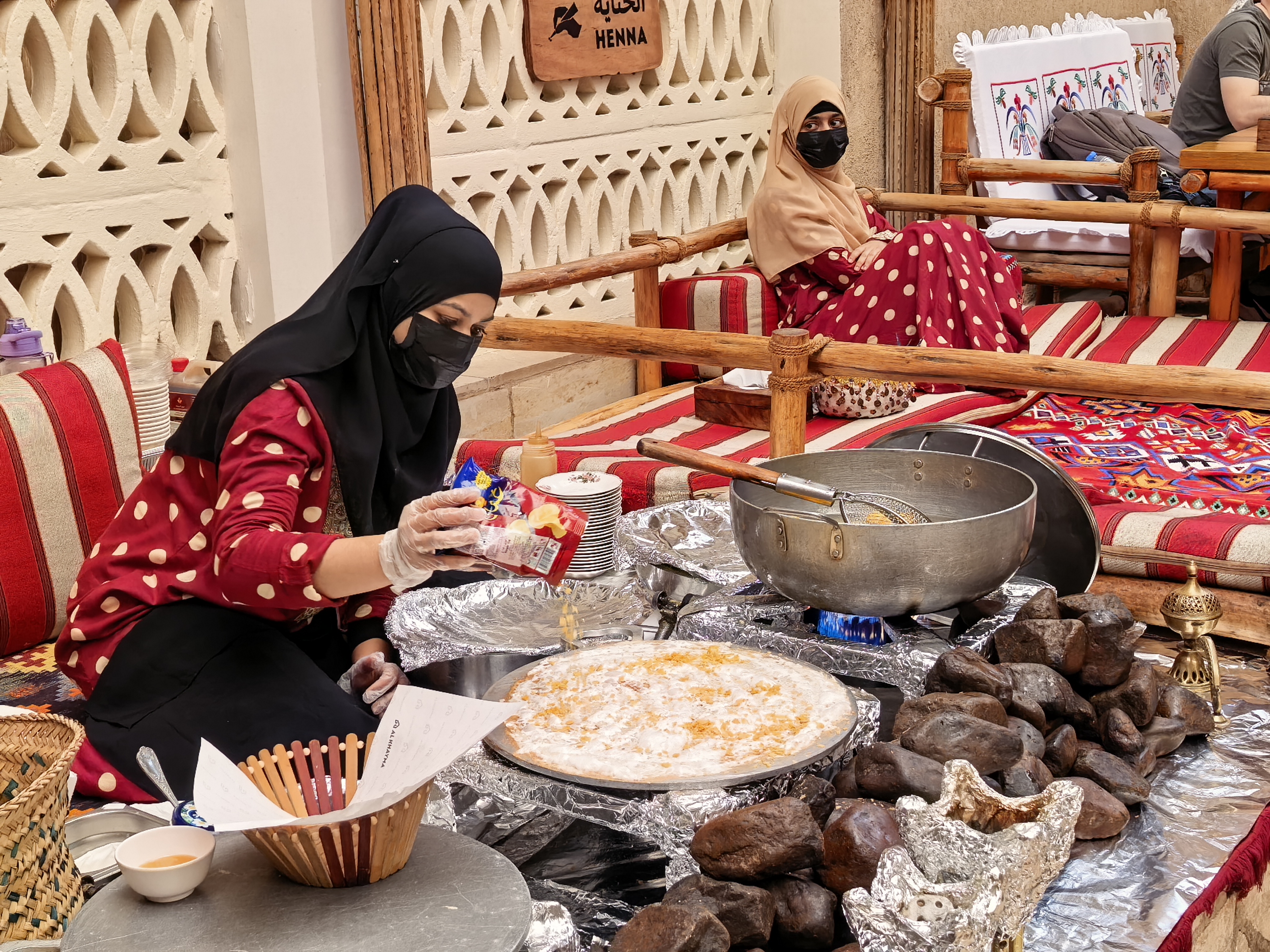 Δοκιμή κάμερας Huawei Mate X7 στο Ντουμπάι