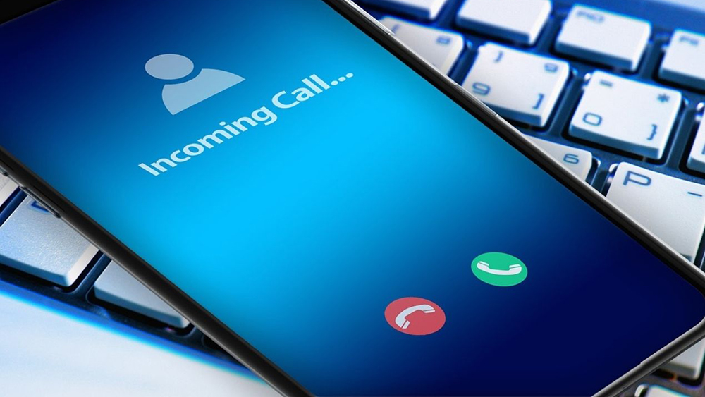 Ανακαλύψτε το μυστικό να σταματήσετε τις απάτες τηλεφωνικών κλήσεων με την επαναστατική μέθοδο Caller ID Spoofing!