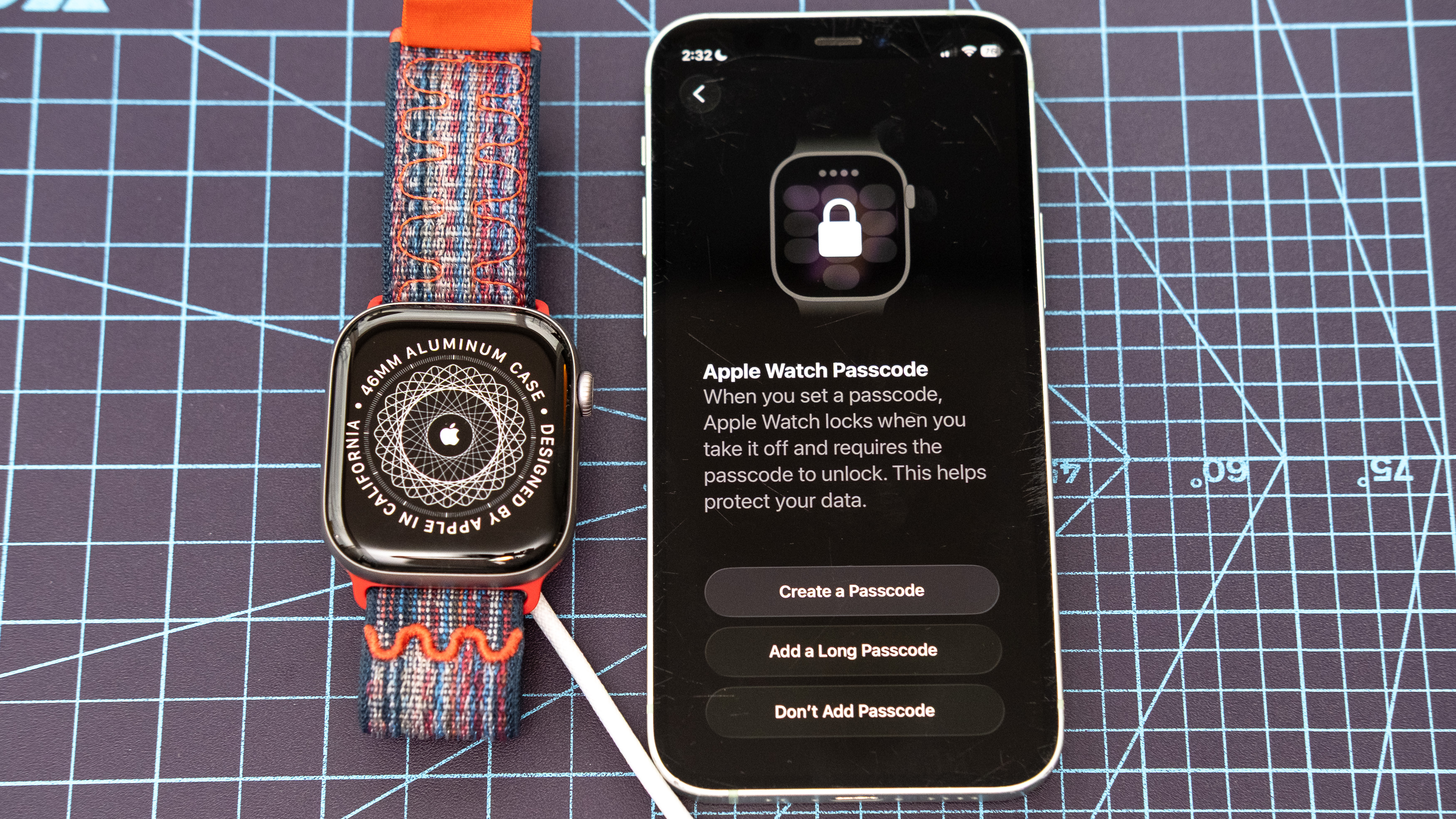 Κοντινό πλάνο Apple Watch Series 11 που δείχνει τη διαδικασία ρύθμισης και σύζευξης 