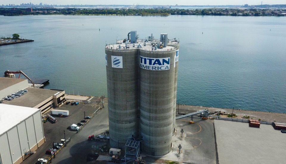 «TITAN: Στη Συναρπαστική «Λίστα Α» του CDP για το 2025 – Ανακαλύψτε τι Σημαίνει για το Μέλλον!»