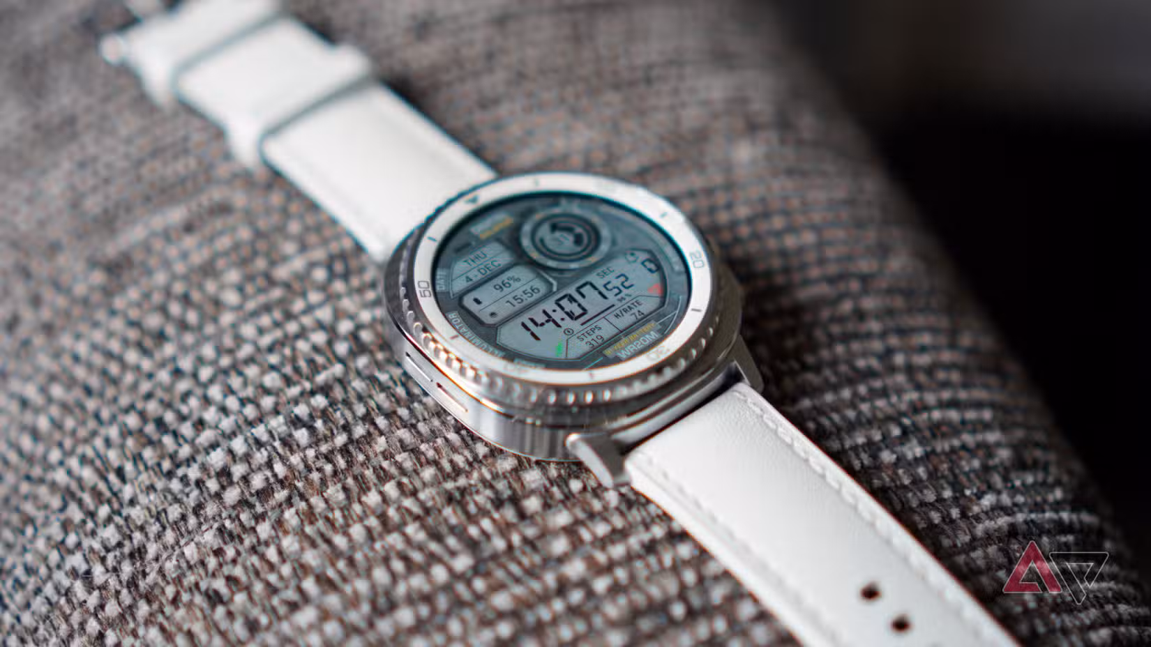 Η πλευρά του Samsung Galaxy Watch 8 Classic