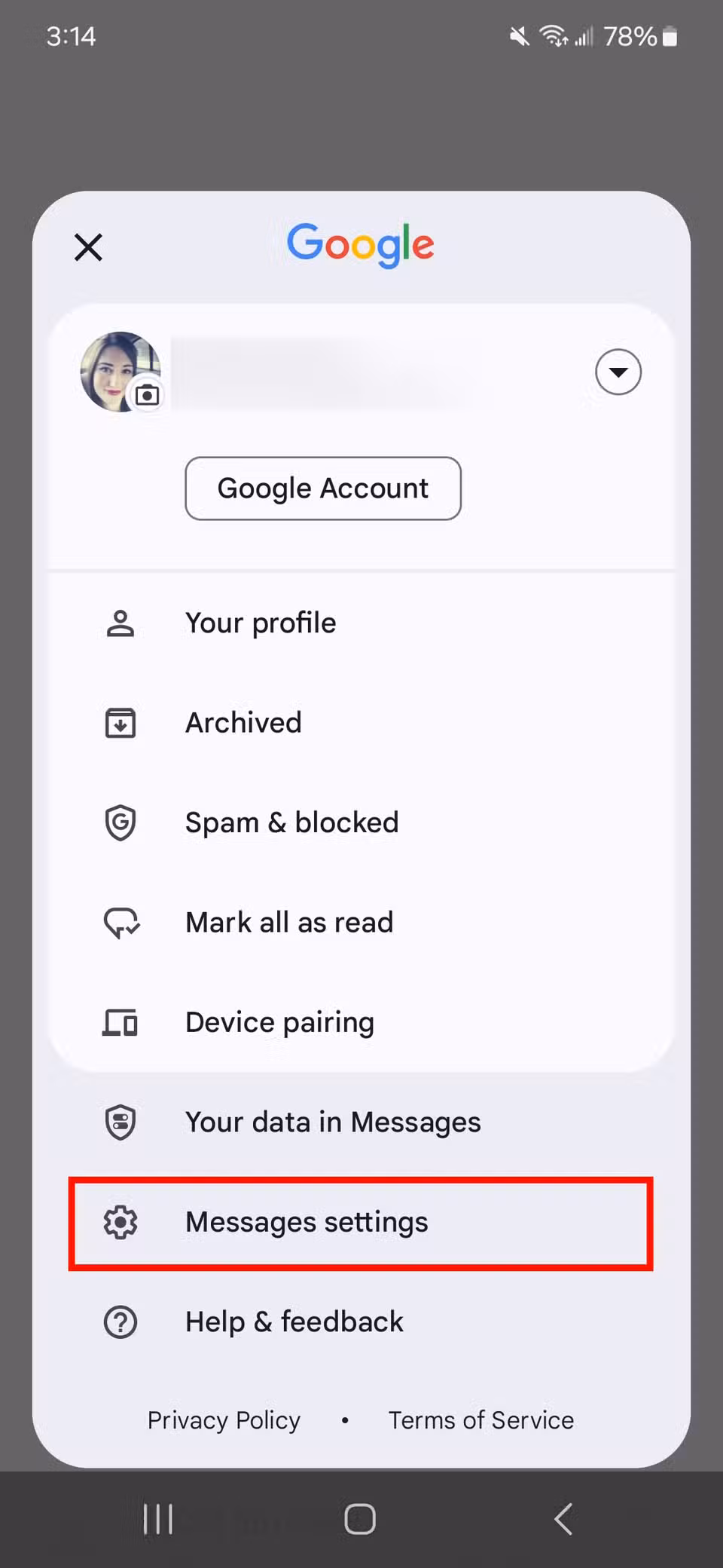 Κόκκινο ορθογώνιο που επισημαίνει τις ρυθμίσεις των μηνυμάτων στο προφίλ του λογαριασμού σας Google