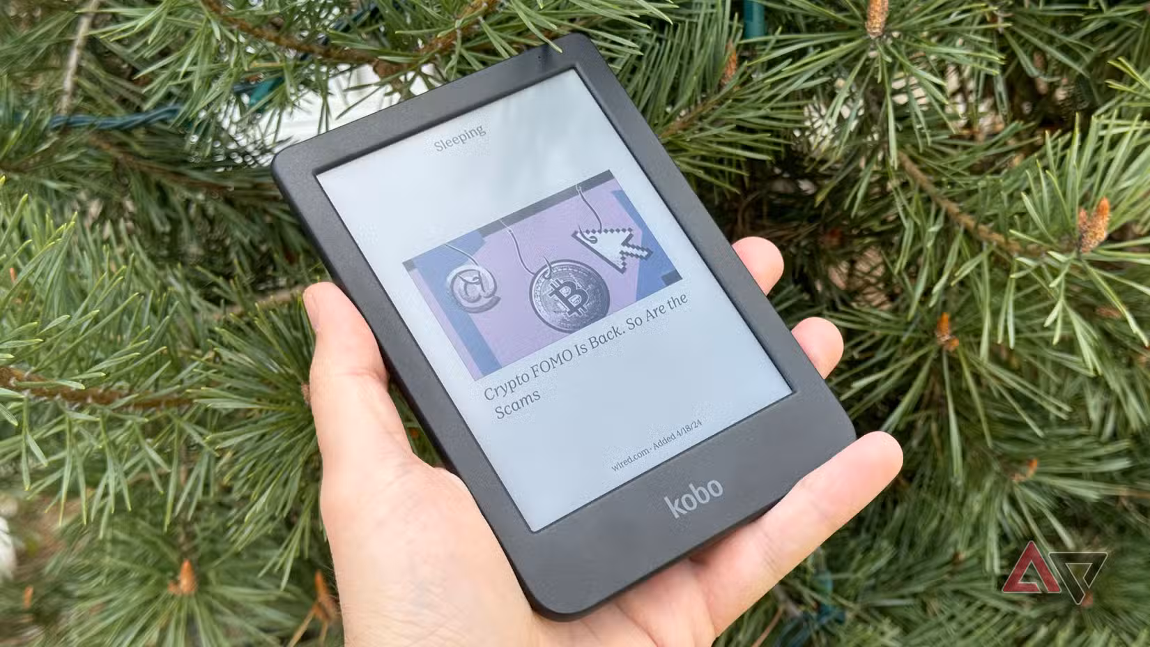 Χρώμα Kobo Clara που εμφανίζει ένα άρθρο σε εξωτερικούς χώρους